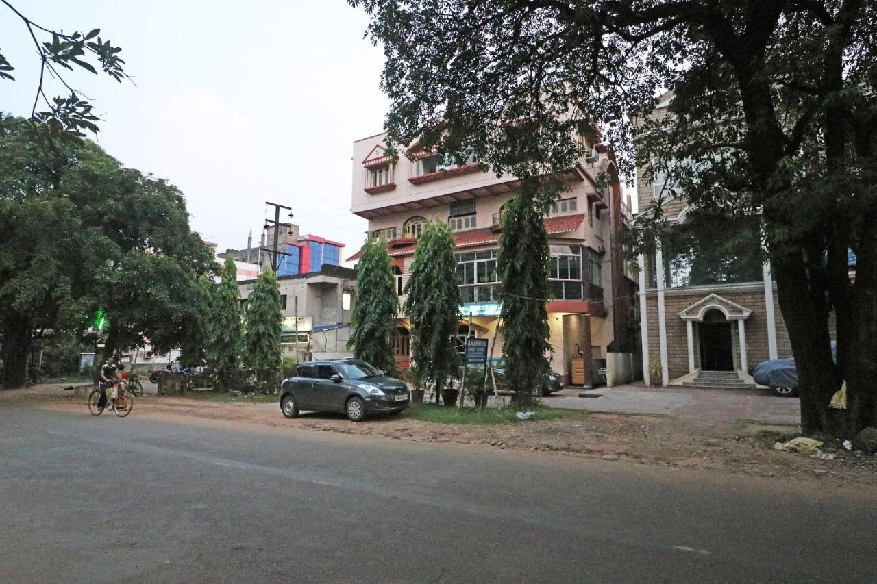 Oyo 18668 Ananya Guest House Durgāpur Екстериор снимка